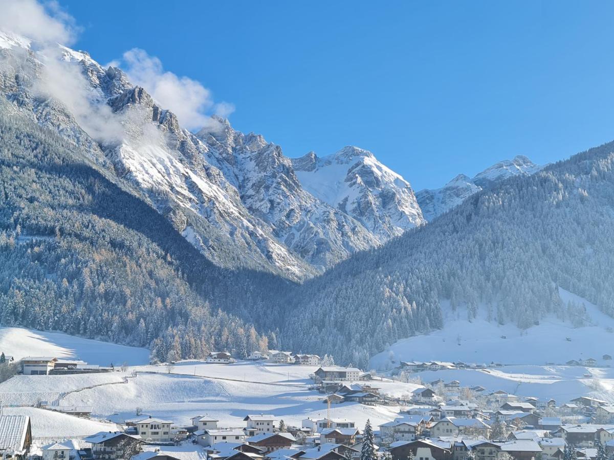 Klein&Fein Apartamento Neustift im Stubaital Exterior foto